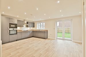 Photo 19- click for photo gallery